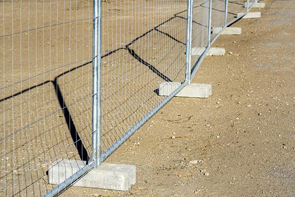 Fence Rental Santa Fe workers